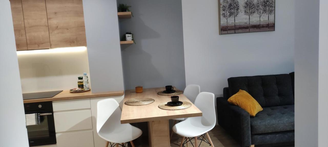 Apartament Przy Fabrycznym Łódź Exterior foto